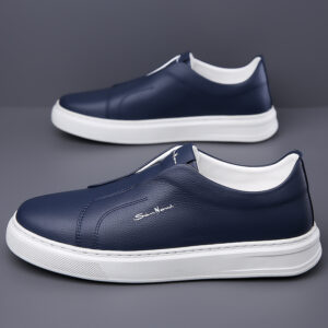 Anti slip lace up flat sneakers