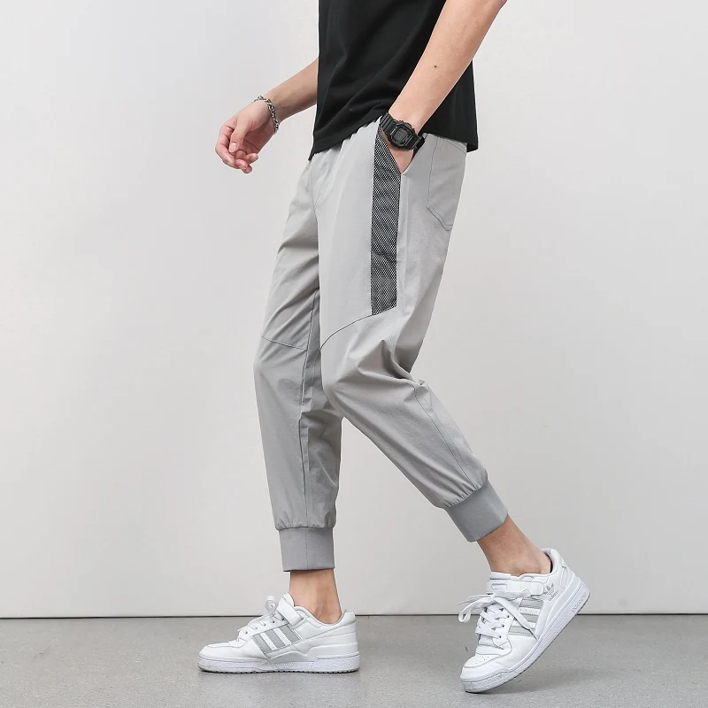 grey739