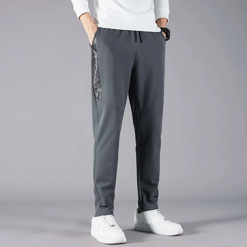 dark grey738C