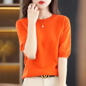 Women’s Short Sleeve O-Neck Knit Top