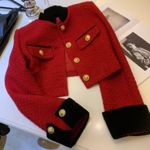 Elegant Women’s Short Tweed Jacket