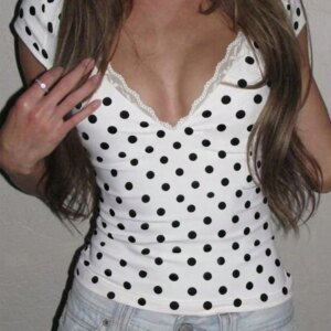 Women's Fashion Casual Retro Simple Versatile Lace‑Trimmed V‑Neck Polka‑Dot Short‑Sleeve T‑Shirt