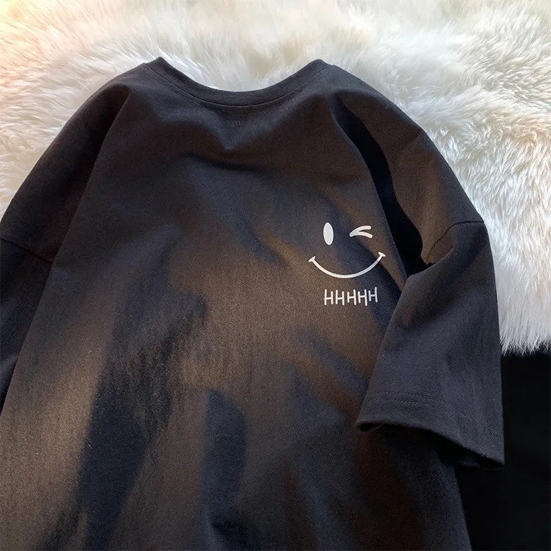 Men Women's Smiling Face Funny Fashion Couple Short Sleeved T-shirt American Basic Simple Oversized Loose Boys' Pullover Top Men Women's Smiling Face Funny Fashion Couple Short Sleeved T-shirt American Basic Simple Oversized Loose Boys' Pullover Top
