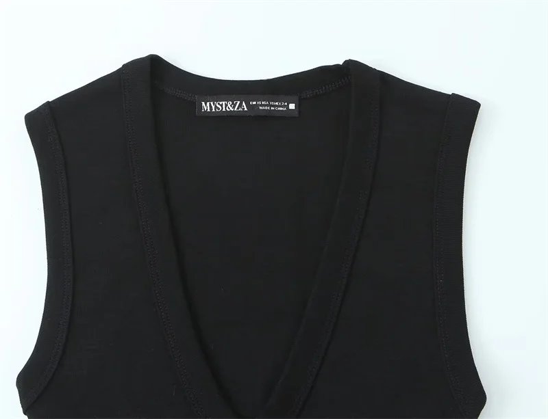 Women's Top 2026 Spring New Style Solid Color Sleeveless Sexy V-Neck Simple Slim Fit Top Casual Fashion Versatile