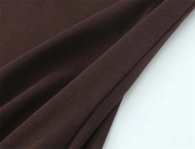 Women's Top 2026 Spring New Style Solid Color Sleeveless Sexy V-Neck Simple Slim Fit Top Casual Fashion Versatile