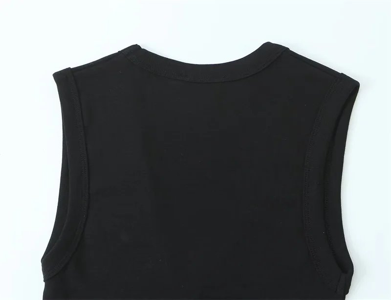 Women's Top 2026 Spring New Style Solid Color Sleeveless Sexy V-Neck Simple Slim Fit Top Casual Fashion Versatile