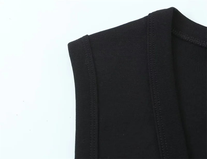 Women's Top 2026 Spring New Style Solid Color Sleeveless Sexy V-Neck Simple Slim Fit Top Casual Fashion Versatile