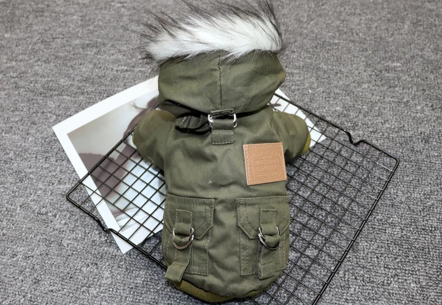 Dog Pet Winter Thickened Hiking Coat With Hooded Coat Soft And Comfortable Dog Coat Jacket Outdoor Sports Pet Clothing Dog Pet Winter Thickened Hiking Coat With Hooded Coat Soft And Comfortable Dog Coat Jacket Outdoor Sports Pet Clothing