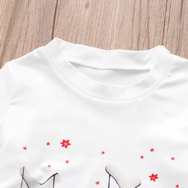 Family Matching Christmas Pajamas Sets Mother And Kids Pyjamas Deer Print Tops+Pants Xmas Sleepwear Baby Romper Pet Dog Clothes Family Matching Christmas Pajamas Sets Mother And Kids Pyjamas Deer Print Tops+Pants Xmas Sleepwear Baby Romper Pet Dog Clothes