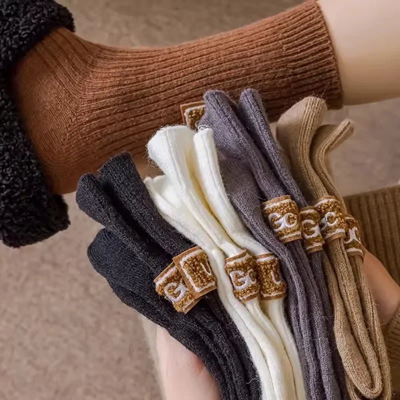 1/3/5pairs Women's Fashion Socks Ins Mid-Tube Sock Warm Knitted Snow Boot Sock Heel Furry Label Winter Thickened Mid-Calf Socks 1/3/5pairs Women's Fashion Socks Ins Mid-Tube Sock Warm Knitted Snow Boot Sock Heel Furry Label Winter Thickened Mid-Calf Socks