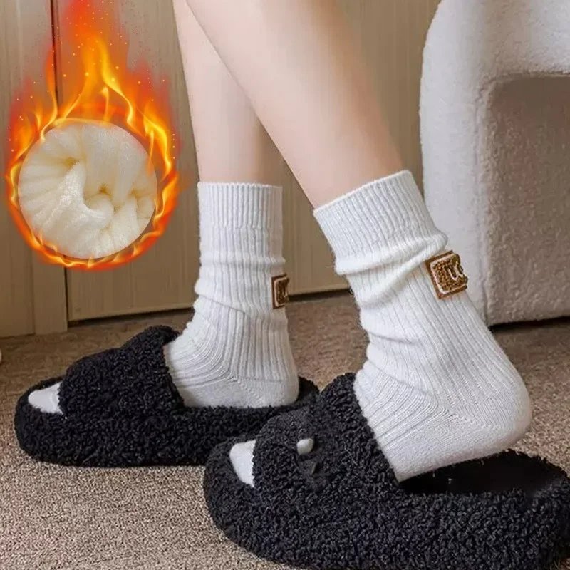 1/3/5pairs Women's Fashion Socks Ins Mid-Tube Sock Warm Knitted Snow Boot Sock Heel Furry Label Winter Thickened Mid-Calf Socks 1/3/5pairs Women's Fashion Socks Ins Mid-Tube Sock Warm Knitted Snow Boot Sock Heel Furry Label Winter Thickened Mid-Calf Socks
