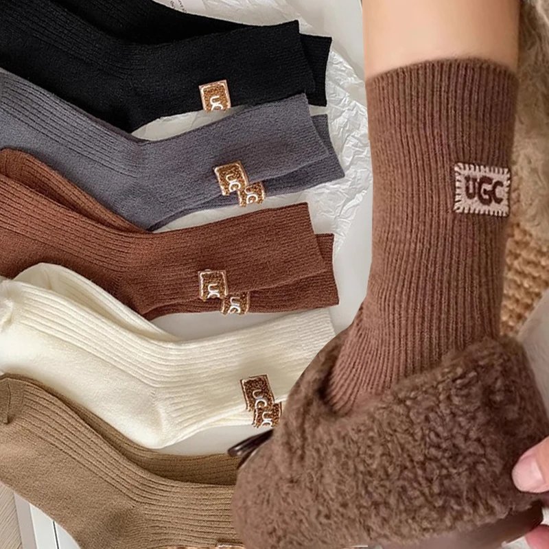 1/3/5pairs Women's Fashion Socks Ins Mid-Tube Sock Warm Knitted Snow Boot Sock Heel Furry Label Winter Thickened Mid-Calf Socks 1/3/5pairs Women's Fashion Socks Ins Mid-Tube Sock Warm Knitted Snow Boot Sock Heel Furry Label Winter Thickened Mid-Calf Socks