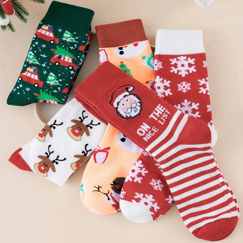 1/3/5/10 Pairs Random Women Autumn Winter Christmas Cartoon Stripe Snowflake Comfortable Breathable Mid‑Calf Socks