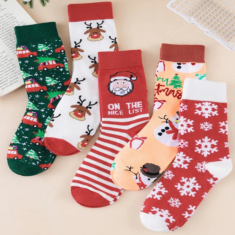 1/3/5/10 Pairs Random Women Autumn Winter Christmas Cartoon Stripe Snowflake Comfortable Breathable Mid‑Calf Socks